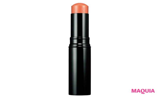 ボーム エサンシエル アンソレイエ ￥6050／シャネル（限定色）