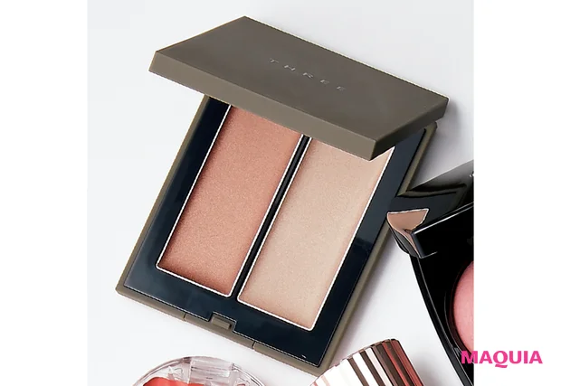 これを超えるものはまだ現れず！ プロも惚れ込むTHREE「シマリング グロー デュオ」_3