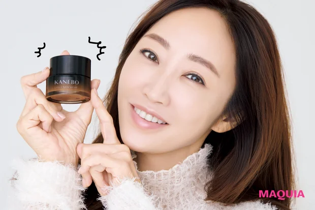 神崎恵さんのおすすめファンデーション！カネボウの“生肌ファンデ”でツヤ×素肌感を両立【これいいよ 図鑑】