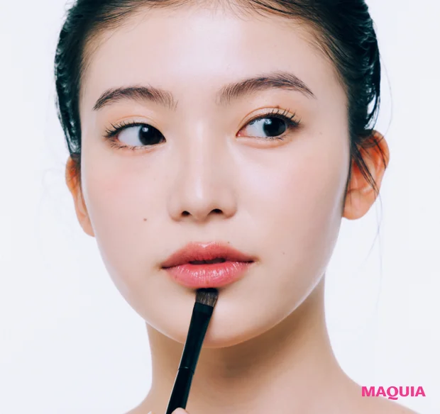 美容医療級のハリ肌を叶えるには、ハイライト&ローライトの塗り分けがカギ。使う順番も超重要!_15
