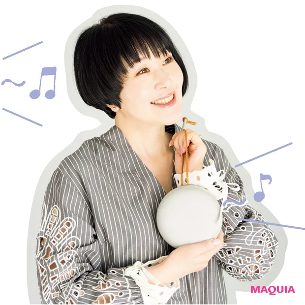 美容家 小林ひろ美さんがゆらぎの季節におすすめするコスメ 二重音楽で立体サウンドに