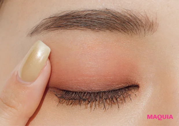 ナチュラルメイクが垢抜ける！ 話題のアーティスト、NAYA流・夏の“盛れメイク”テクニック_6_3