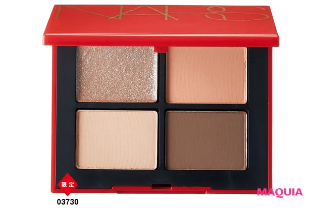 クワッド アイシャドー ￥6710