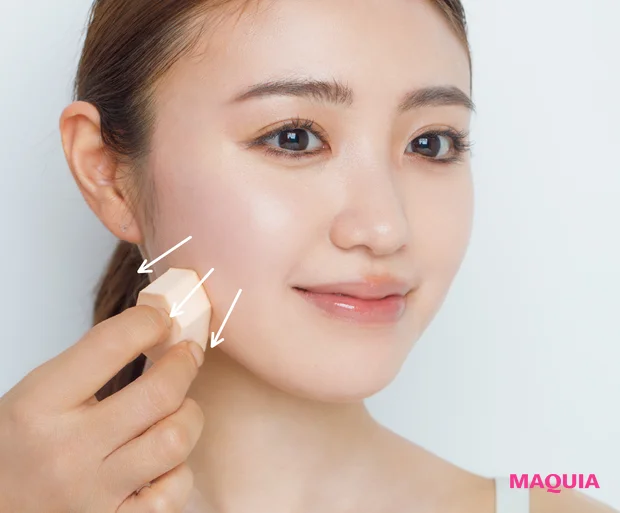 ヘア&メイク 福岡玲衣さんおすすめの2026年春ベースメイク リキッドファンデの付け方