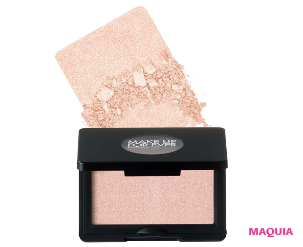 血色感が宿るピンク系ハイライト