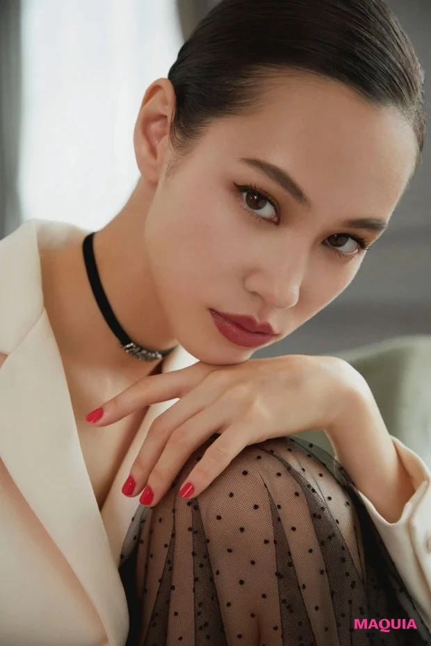 「ディオール」のアイコニックなリップスティックを纏った水原希子さんと北村匠海さんの特別なルック！