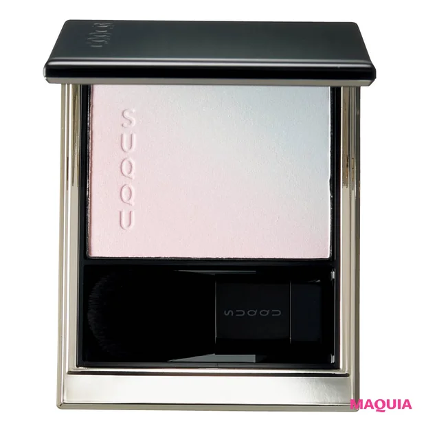  与田祐希さんがまとう2026年春新色で作るトレンドメイク SUQQU ブラーリング カラー ハイライター 101 