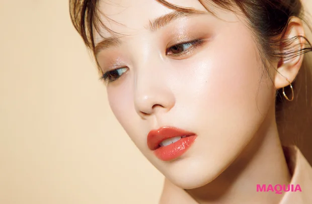 与田祐希さんがこなれ涼顔に。夏の定番、透けオレンジリップでヘルシーに!