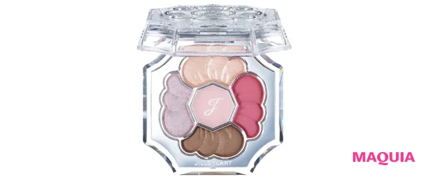 プラムカラーのリップ&チークコスメにおすすめのメイク ジルスチュアート ドレスドブルーム アイズ 04