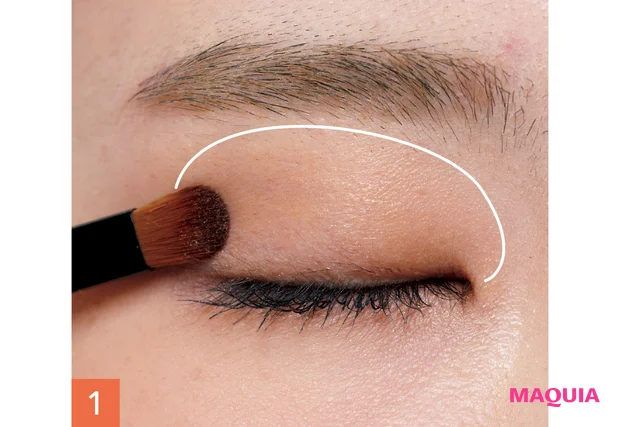 アイメイク 一重 長井かおり シャネル レ キャトル オンブル ブトン 219 アイホール