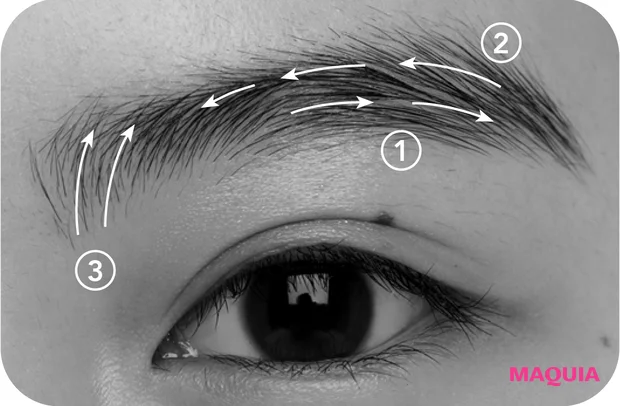 アイブロウ 醸し眉 トレンド ジルスチュアート ムースブロウ マスカラ 使い方