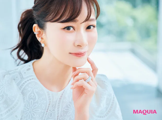 小嶋陽菜×石井美保×友利新の推しコスメ。ルナソル、KANEBO、ディオールほか、今期のヘビロテはこれ！_6