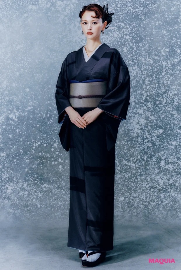 鈴木えみ 全身 インタビュー マキア10月号