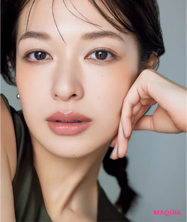 秋 新作 コスメ　パウダーファンデーション　おすすめ　 長井かおり 森絵梨佳