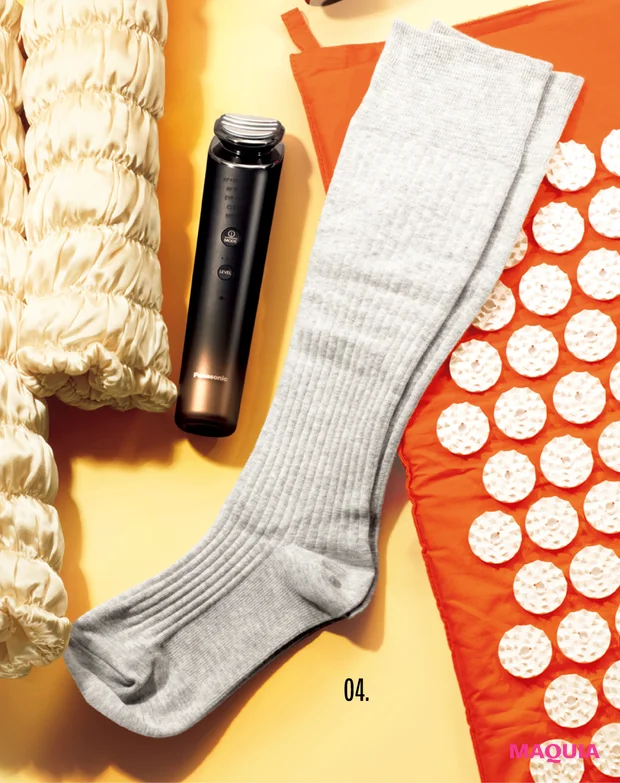 田中みな実のリピートコスメ 美容ツール MAEÉ コンプレッションソックス (コットンリブタイプ) ライトグレー