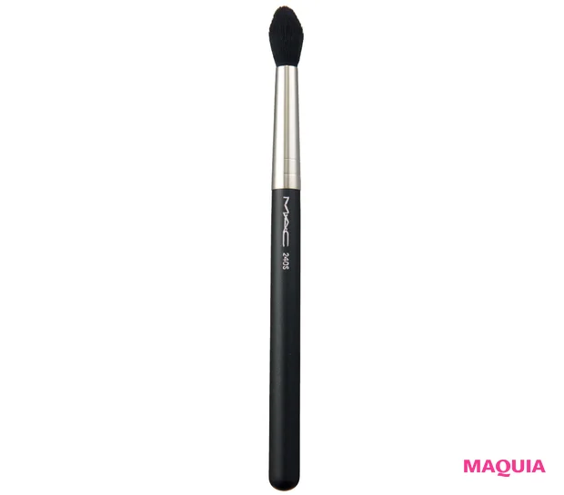 チャコットの“究極スポンジ”、M·A·Cの名品ブラシも。河嶋 希さんが惚れ込むメイクツール5選_5