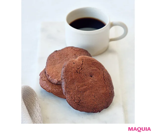 ビター味で1枚でも大満足! サクサクアーモンドチョコクッキー