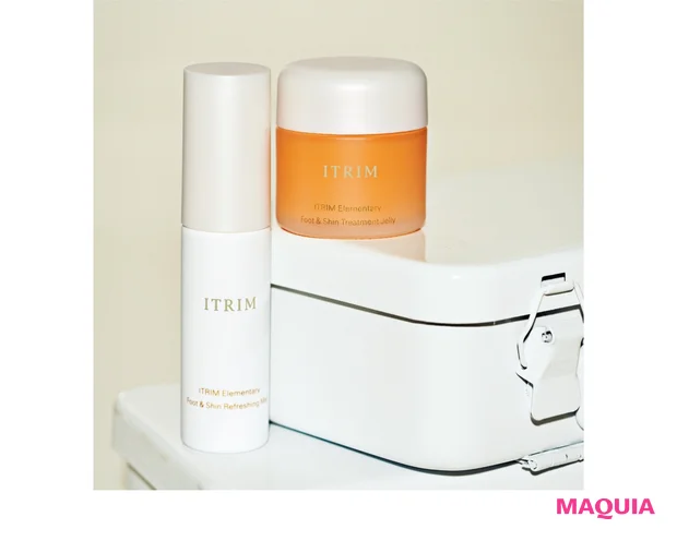 ITRIM エレメンタリー フット＆シン（右から）トリートメントジェリー 30g ￥13200、リフレッシングミスト 30ml￥8800／ITRIM