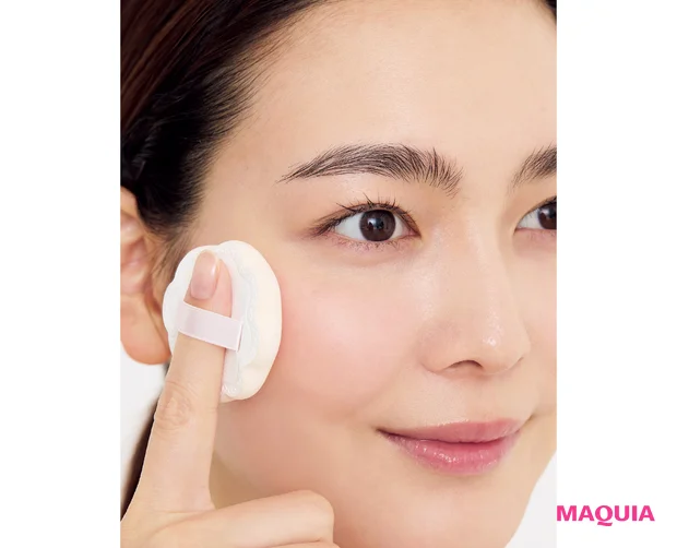 高温多湿の夏も怖くない! 美賢者に聞いた崩れないメイクのコツ。おすすめコスメも_3