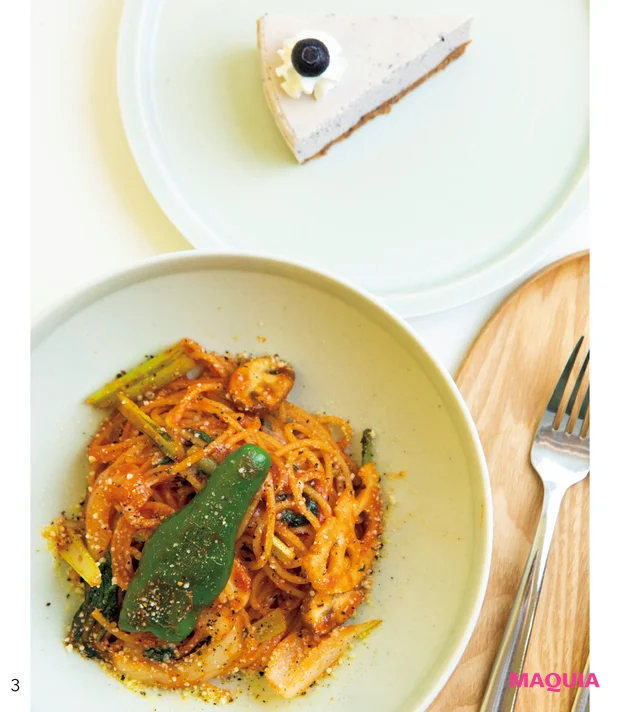 Cafe Bar NeRoLi herb 表参道 ハーブ ナポリタン ラベンダー&ブルーベリーレアチーズケーキ