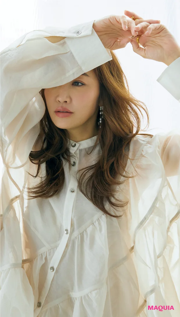 マキア　神崎恵　メイク　ファッション　ベージュ　5