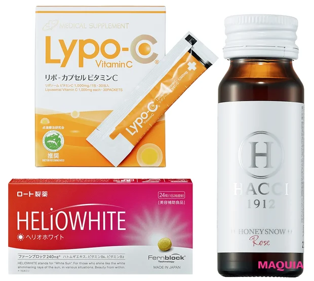 (右)「大切な日の前日は絶対コレ」。ハニースノー 1本 30ml ¥600/HACCI (上)「著しく肌力が上がるのを実感」。リポカプセル(ビタミンC)1,000mg 1箱30包入り(液状タイプ) ¥7200/スピック (下)「くすみにも効果があるような気が」。ヘリオホワイト(美容補助食品) 24粒(1日2粒目安) ¥2400/ロート製薬
