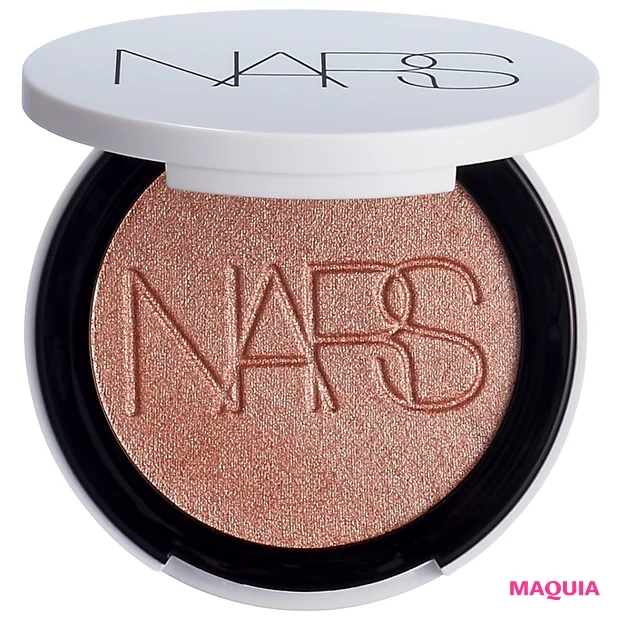 コスメ メイクトレンド ミーハー派 NARS ライトリフレクティング ルミナイジングパウダー 03960