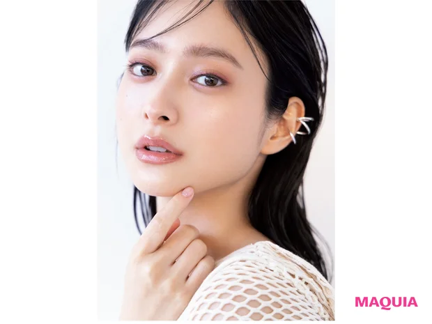 ツヤなワントーンメイク