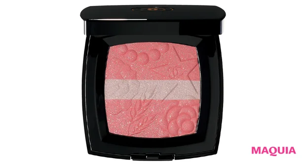 小嶋陽菜 メイク　CHANEL レ シーニュ ドゥ シャネル 997