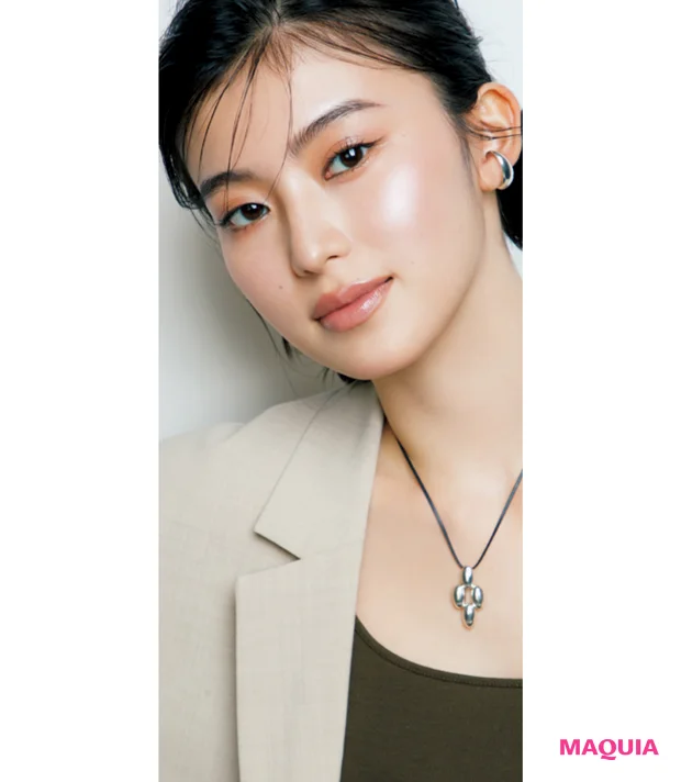 パウダリーファンデ＋シェーディングで自然に小顔！ 長井かおり式・小顔見せベースメイク_2