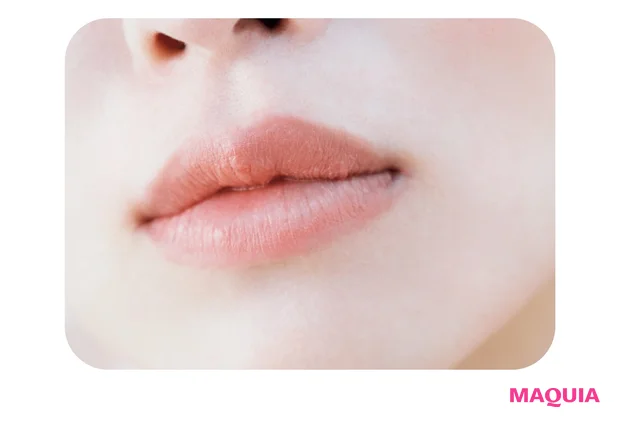 【Lip】ポンポン塗りで唇のふっくら感をアピール
