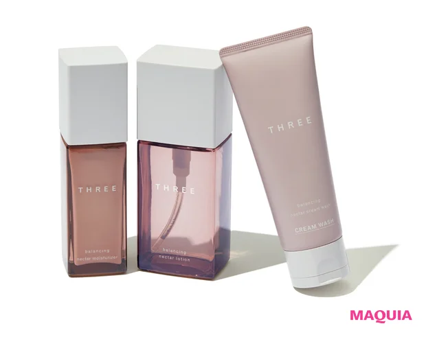 バランシングネクター（右から）クリーム ウォッシュ 100g ￥4290、ローション 120ml ￥5940、モイスチャライザー 80ml ￥7260／THREE