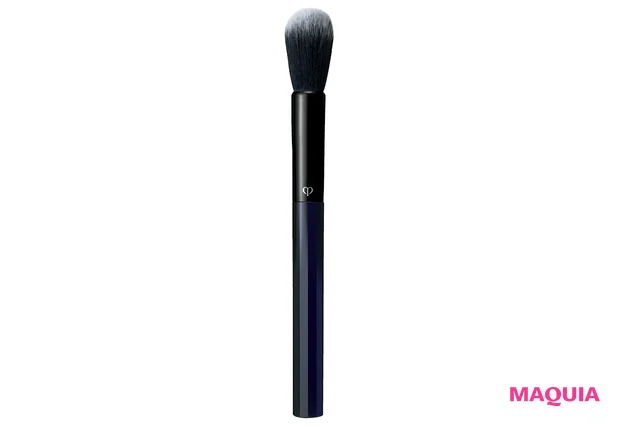 肌の赤み隠しにおすすめ クレ・ド・ポー ボーテ パンソー (ブラッシュプードル&クレーム)