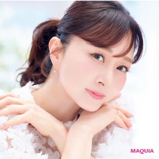 崩さない肌は“夜の仕込み”で決まる！ 毛穴&崩れに打ち勝つ石井美保さんの涼顔レシピ