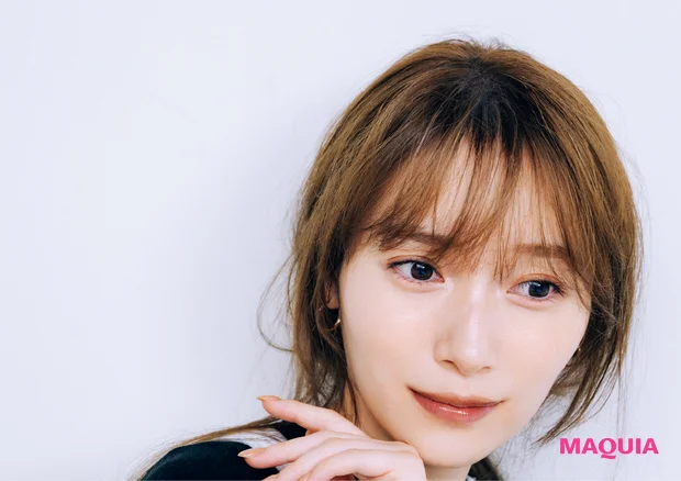 櫻坂46 守屋麗奈 おすすめブラウンリップ Dior ディオール アディクト リップ グロウ バター 104を使ったメイク