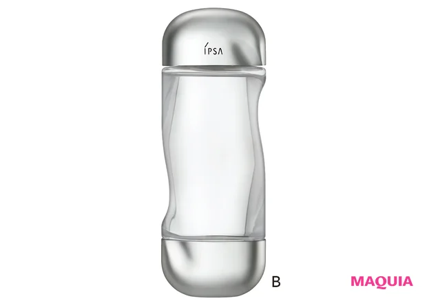 神崎 恵さんが教える、大人の艶の纏い方。水分をしっかり、ハリケアコスメも必須_3