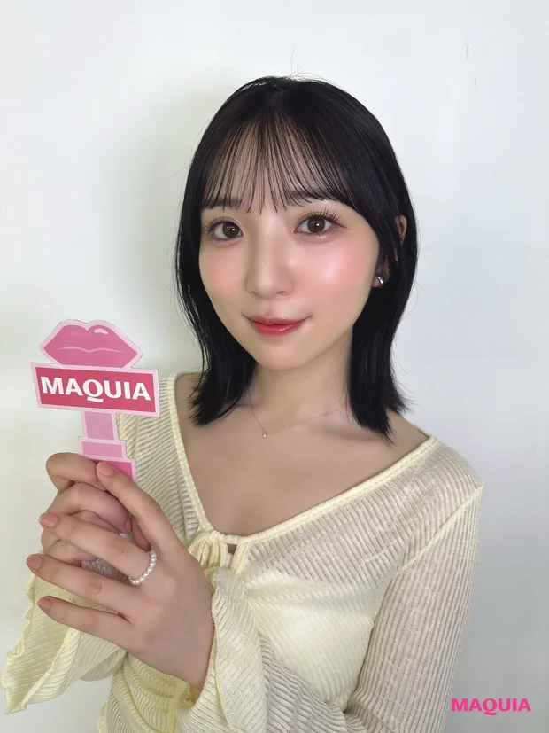 声優豊田萌絵さん　マキアオフショット　マキアマイク