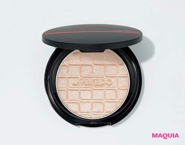 鈴木えみさんがドハマり中のフェイスカラーほか、自己ベスト肌を作るコスメを公開_9