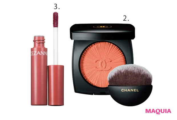 2ブラッシュ ルミエール ペッシュ ロゼ ￥9020／シャネル（限定品）　3セザンヌ ウォータリーティントリップ 06 ￥660／セザンヌ化粧品