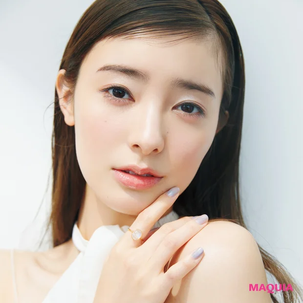 リキッドファンデーション部門TOP5・素肌美も高まるクレ・ド・ポー ボーテに拍手喝采!_3
