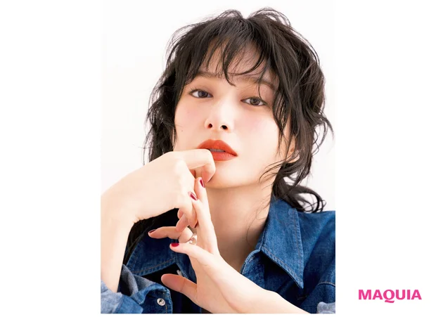 マットなワントーンメイク