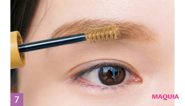 櫻坂46 守屋麗奈 セルフメイク 秋 明るめの眉マスカラで眉全体をトーンアップ