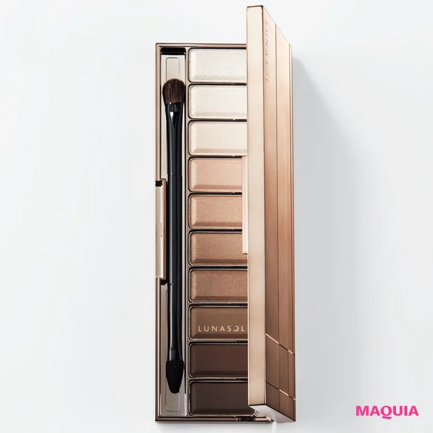 ルナソル ザ ベージュ アイズ 02 ¥10000/カネボウ化粧品