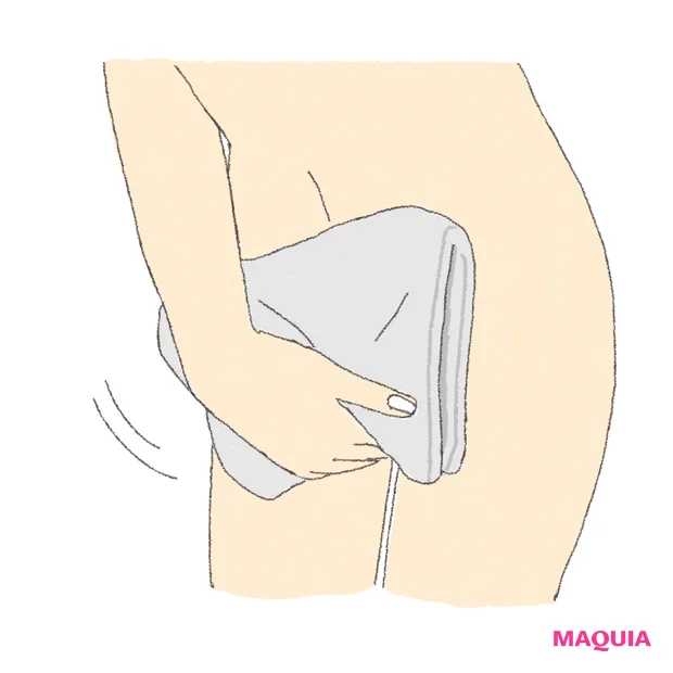 デリケートゾーンの洗い方 5.タオルで抑えるように拭く