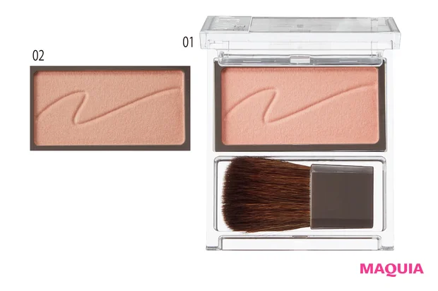 チークブラッシュ 各¥550