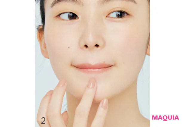 マキア 毛穴ケア 友利新 あご