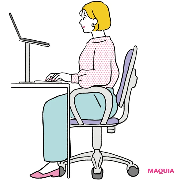 肩こり解消におすすめのエクササイズ　デスクでハイパワーポーズ