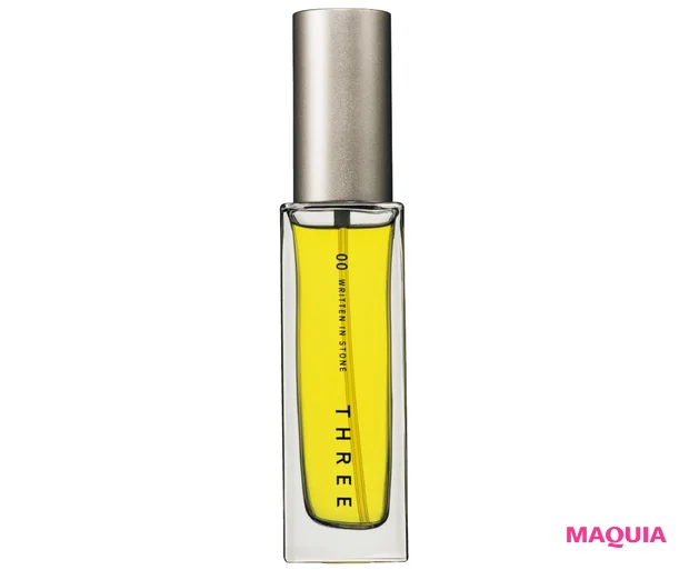 マキア ベストコスメ2025下半期 フレグランス部門 2位 THREE エッセンシャルセンツ R 00