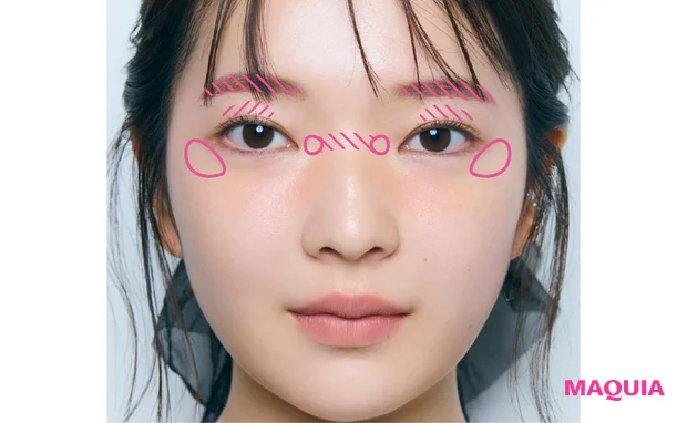 大粒ラメは、下まぶたor目まわりに効かせて視線をキャッチ。Lakaのプチプラシャドウが大活躍！【MAQUIAプチプラコスメグランプリ2025】_7