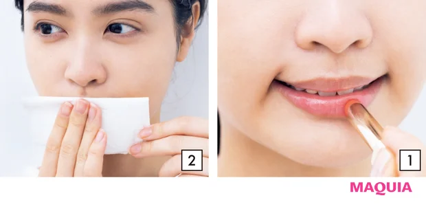 1 唇全体にたっぷりと塗って。口を“い”の形にして、シワにも塗り込むように。 2 ティッシュを写真のように八つ折りくらいにたたみ、唇に垂直に当てて軽くオフ。